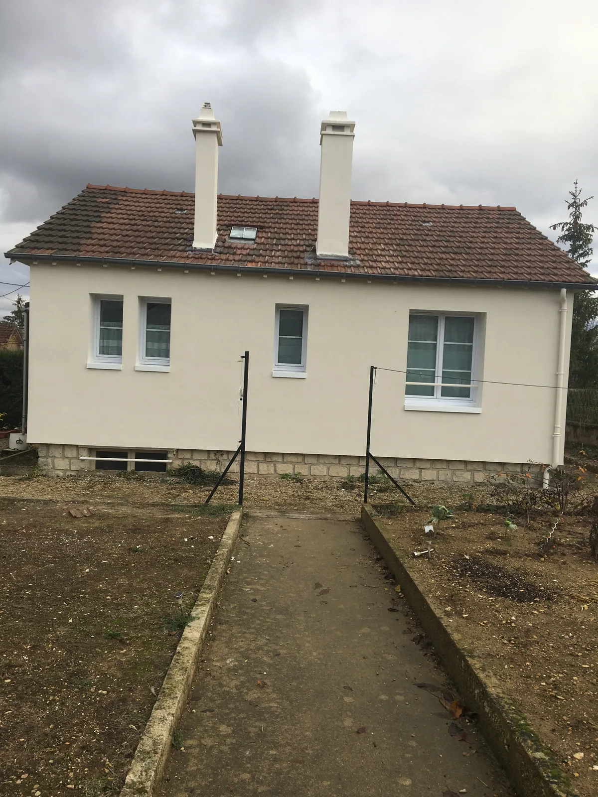 Isolation par l’extérieur à Auxerre (2018) : façade arrière